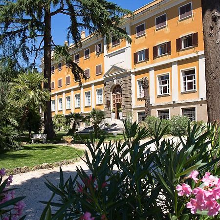 Excel Roma Montemario Hotel Exterior foto