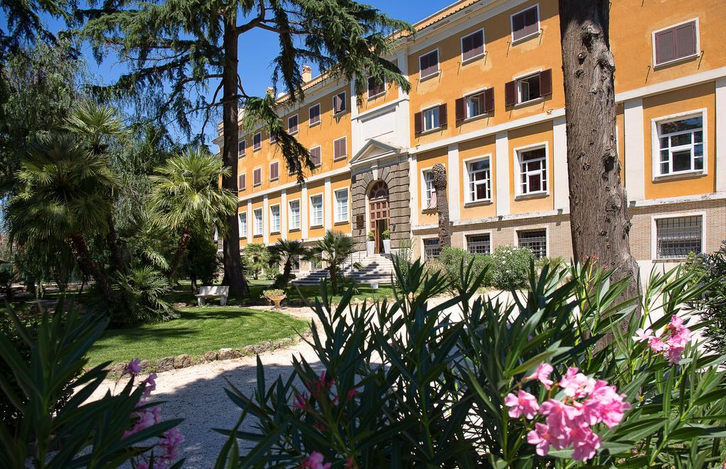 Excel Roma Montemario Hotel Exterior foto